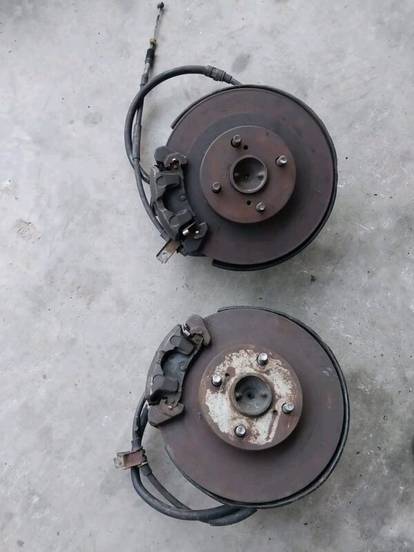 Toyota complete disc hub